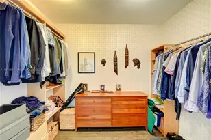 2000 Island Blvd, Aventura, FL 33160 - Photo 25