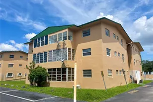 110 Royal Palm Rd, Hialeah Gardens, FL 33016 - Photo 23