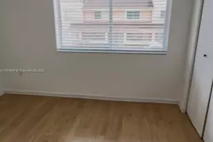 8023 Lake Dr, Doral, FL 33166 - Photo 9