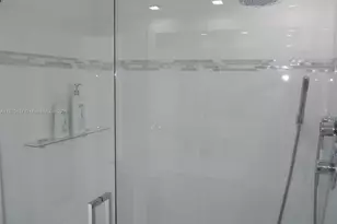 1000 West Ave, Miami Beach, FL 33139 - Photo 23