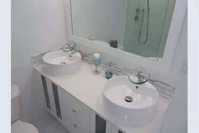 1000 West Ave #1514, Miami Beach, FL 33139 - Photo 19