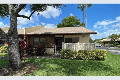 715 Banks Rd, Margate, FL 33063 - Photo 1