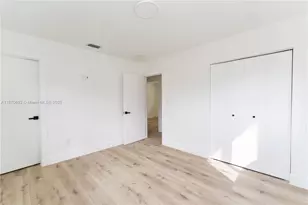 10441 SW 50th Terrace, Miami, FL 33165 - Photo 17