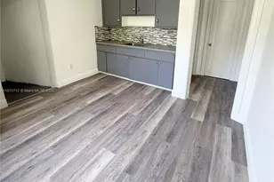1450 NW 35th St, Miami, FL 33142 - Photo 15