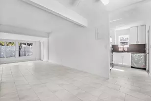 1121 SW 18th Ct, Fort Lauderdale, FL 33315 - Photo 11