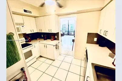 3505 S Ocean Dr #911, Hollywood, FL 33019 - Photo 9
