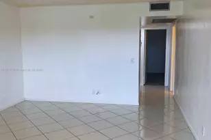 13550 SW 6th Ct, Pembroke Pines, FL 33027 - Photo 15