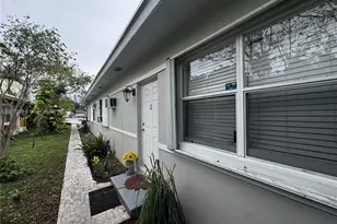 1719 Lincoln St, Hollywood, FL 33020 - Photo 3