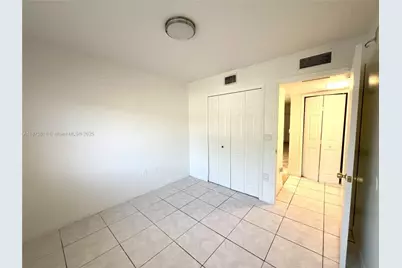 1240 SE 28th Ct #101, Homestead, FL 33035 - Photo 17