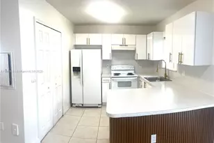 1240 SE 28th Ct, Homestead, FL 33035 - Photo 5