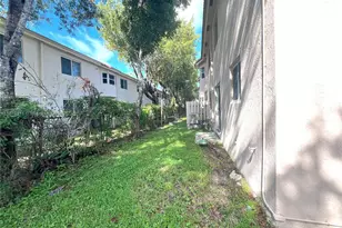 1240 SE 28th Ct, Homestead, FL 33035 - Photo 19