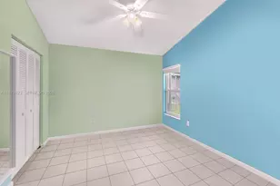 214 SW 180th Ave, Pembroke Pines, FL 33029 - Photo 37