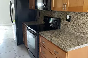 8203 NW 9th Ct, Plantation, FL 33324 - Photo 19