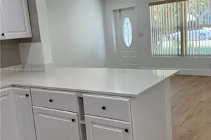 1611 NE 32nd Pl, Pompano Beach, FL 33064 - Photo 5