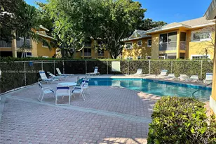 441 SE 10th St, Dania Beach, FL 33004 - Photo 23