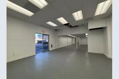 239 NW 26th St, Miami, FL 33127 - Photo 35