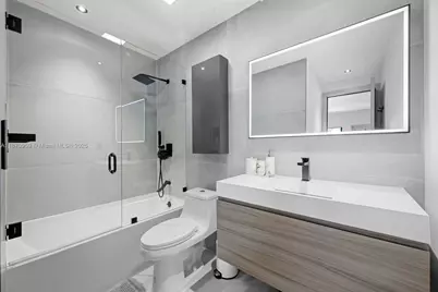 3904 NE 167th St #10, North Miami Beach, FL 33160 - Photo 23
