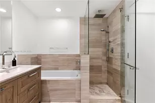 360 Ocean Dr, Key Biscayne, FL 33149 - Photo 23