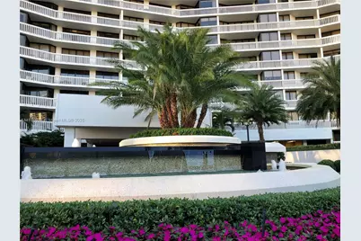 1000 W Island Blvd #712, Aventura, FL 33160 - Photo 23