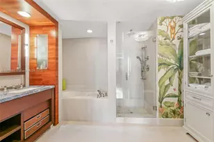 6799 Collins Ave, Miami Beach, FL 33141 - Photo 11