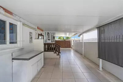171 W 64th St, Hialeah, FL 33012 - Photo 13