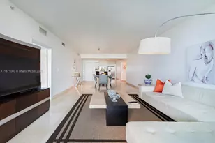 601 NE 36th St, Miami, FL 33137 - Photo 5