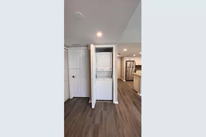 218 NW 12th Ave #905, Miami, FL 33128 - Photo 7