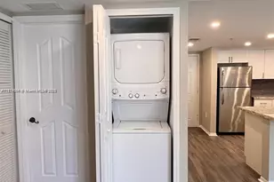 218 NW 12th Ave, Miami, FL 33128 - Photo 7