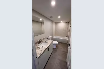 218 NW 12th Ave #905, Miami, FL 33128 - Photo 9