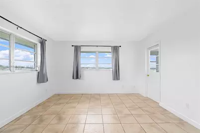 2500 SW 81st Ave #402, Davie, FL 33324 - Photo 5