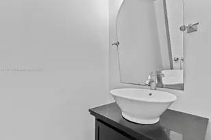 9800 W Bay Harbor Dr, Bay Harbor Islands, FL 33154 - Photo 27