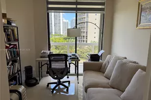 20185 E Country Club Dr, Aventura, FL 33180 - Photo 15