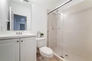 153 SE 28th Pl, Homestead, FL 33033 - Photo 15