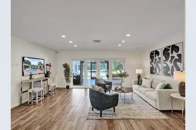 11300 Shady Lane, Plantation, FL 33325 - Photo 9