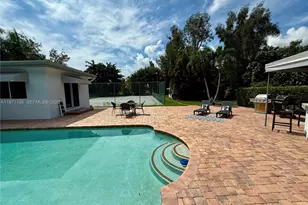 11300 Shady Ln, Plantation, FL 33325 - Photo 79