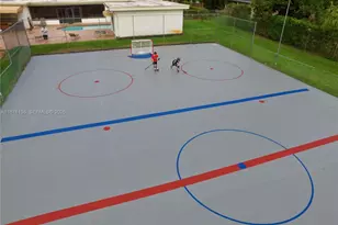 11300 Shady Ln, Plantation, FL 33325 - Photo 15