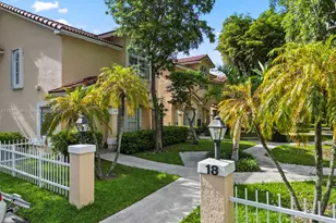 15293 SW 111th St, Miami, FL 33196 - Photo 9