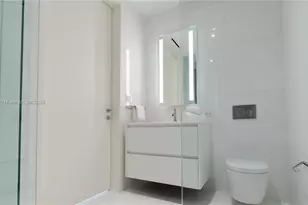 300 Biscayne Blvd Way, Miami, FL 33131 - Photo 37