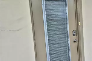 3400 NW 48th Ave, Lauderdale Lakes, FL 33319 - Photo 13