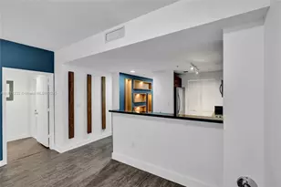 244 Biscayne Blvd, Miami, FL 33132 - Photo 9