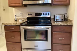 10893 N Stafford Cir N, Boynton Beach, FL 33436 - Photo 13