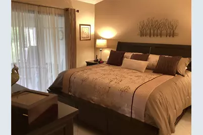 10893 N Stafford Cir N, Boynton Beach, FL 33436 - Photo 21