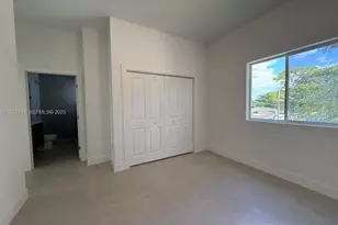 2788 NW 9th Pl, Fort Lauderdale, FL 33311 - Photo 9