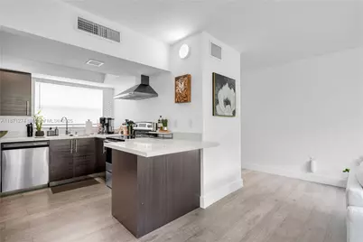 830 NW 87th Ave #406, Miami, FL 33172 - Photo 15