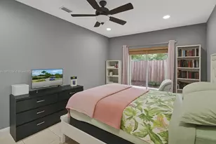 1635 SE 20th Pl, Homestead, FL 33035 - Photo 15