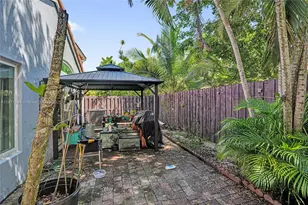 1635 SE 20th Pl, Homestead, FL 33035 - Photo 19