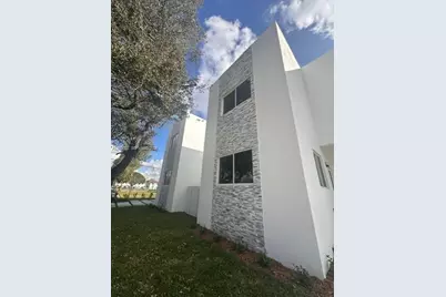 538 NW 17th Ave #0, Fort Lauderdale, FL 33311 - Photo 33