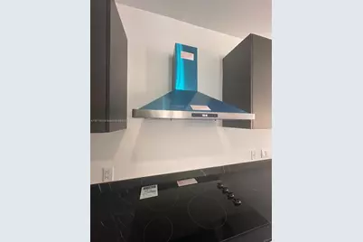 538 NW 17th Ave #0, Fort Lauderdale, FL 33311 - Photo 5