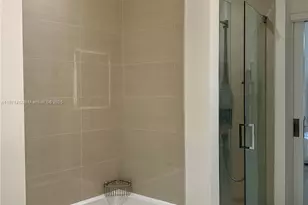 851 NE 1st Ave, Miami, FL 33132 - Photo 15