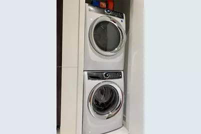 851 NE 1 Ave #502, Miami, FL 33132 - Photo 17